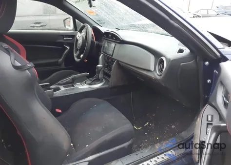 2015 Scion Fr-S из США, поврежденный, VIN JF1ZNAA15F8708167